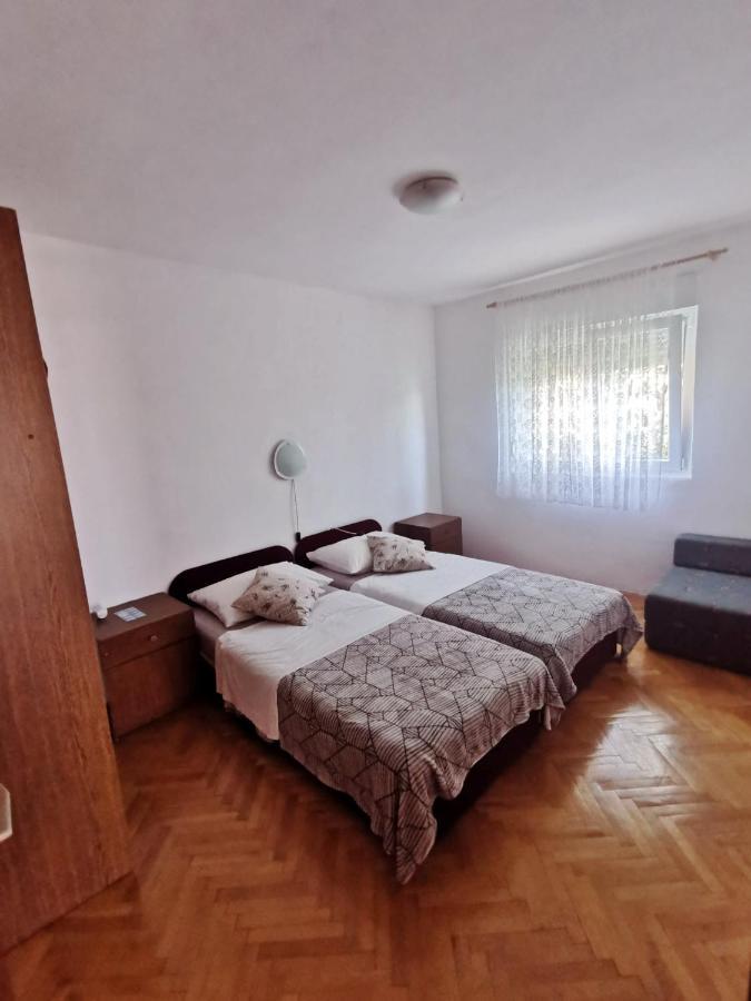 Apartmani Luka Rtina Exterior foto